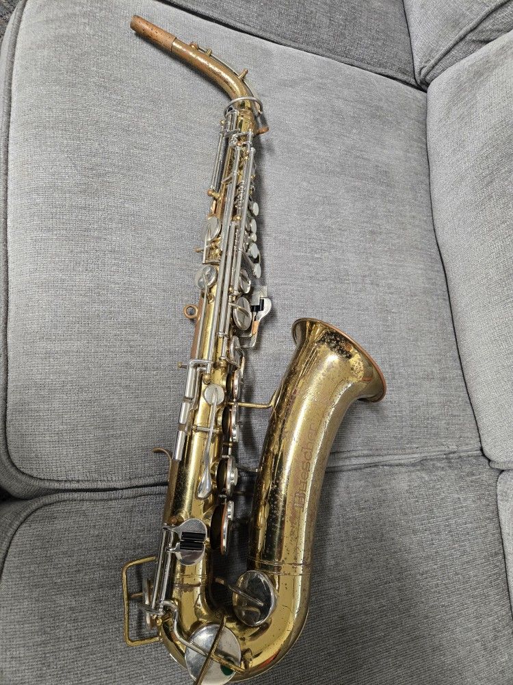 Buescher Aristocrat alto saxophone 