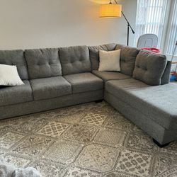 Sectional Sofa 