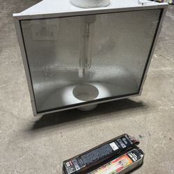 600W Metal Halide Grow Light Plus 2 Spare 600W Bulbs / Ballast