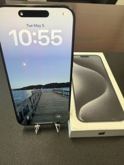 Apple iPhone 15 Pro Max Black Titanium- unlocked
