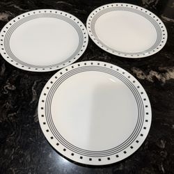 3 Corelle Dinner Plates