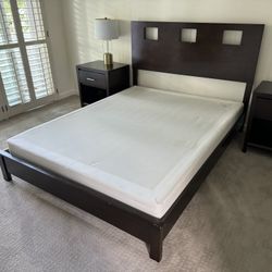 Queen Bed Frame & Box Spring 
