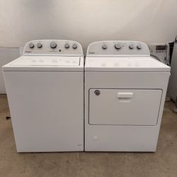 Whirlpool Washer And Gas Dryer 