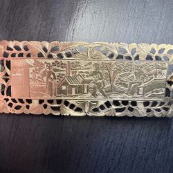 14k Solid Gold Chinese Gaming Chip Brooch 8.6 Grams