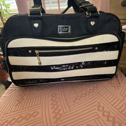 Betsey Johnson Duffle Weekender Hand Shoulder Diaper Bag