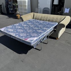 FREE La-Z-Boy Queen Size Sofa Bed Sleeper Sofa