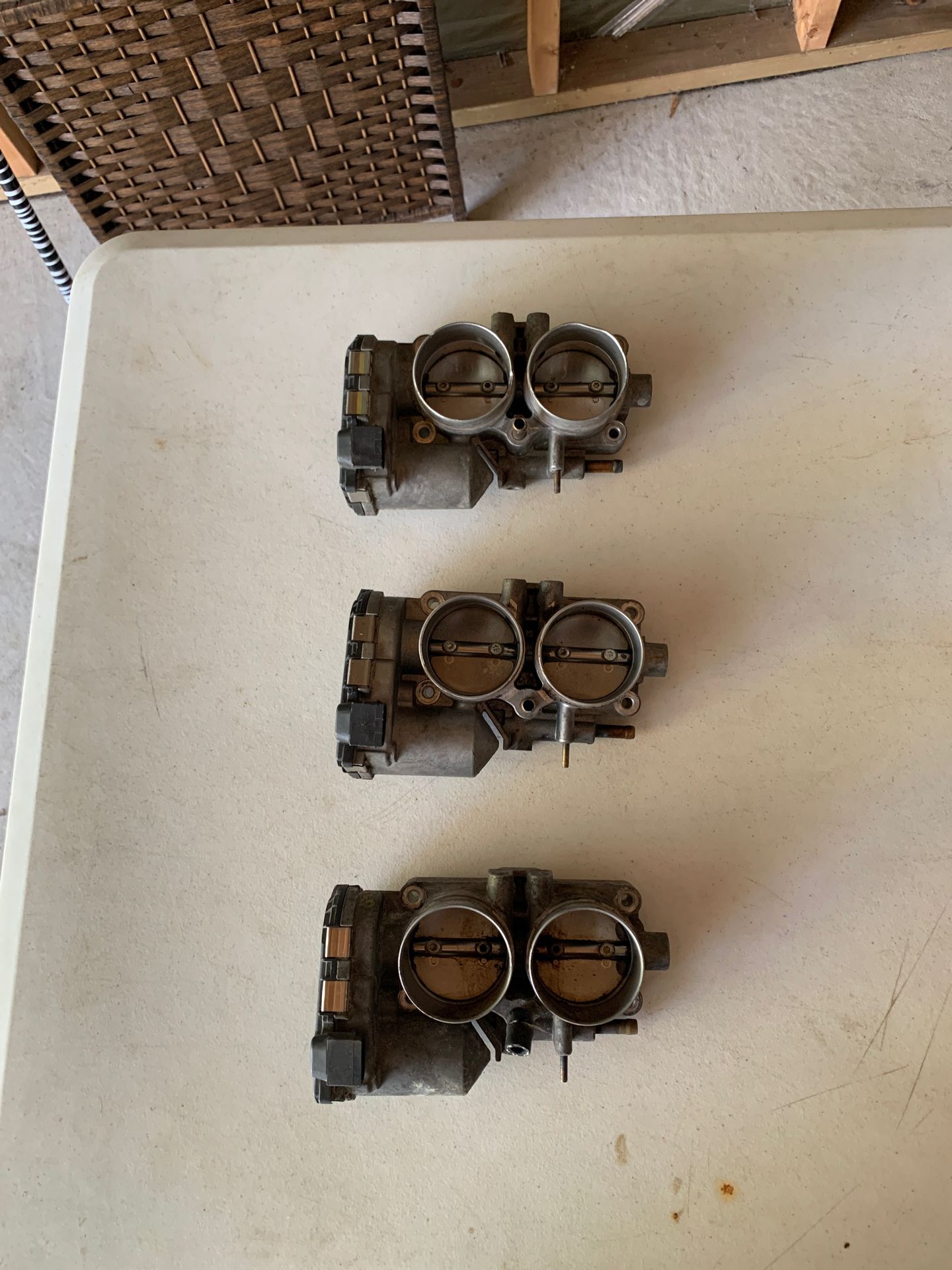 3 Throttle Body For Cadillac CTS 2003