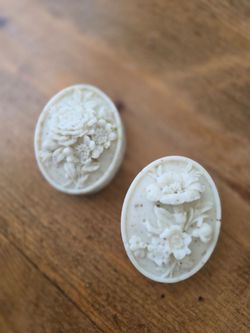2 Chamomile Soaps Artisan Hand-Crafted