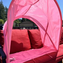 Pink  Bed Tent Like  New 