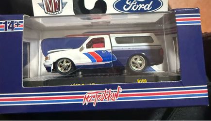 M2 Machines 1:64 1995 Ford Ranger R109 Diecast Pickup Truck White Blue Red