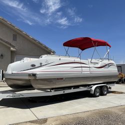 JC Pontoon Boat 