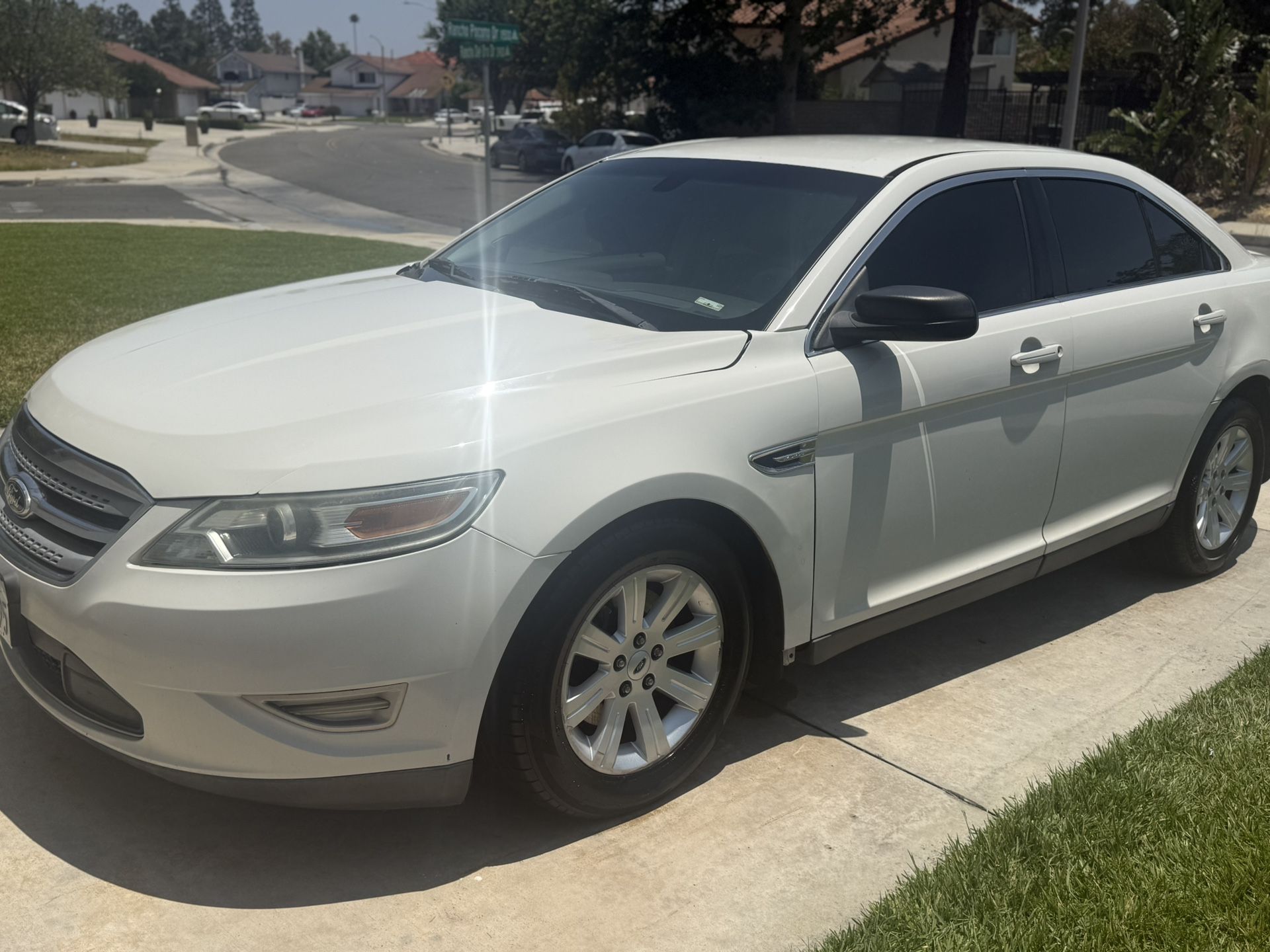 2012 Ford Taurus