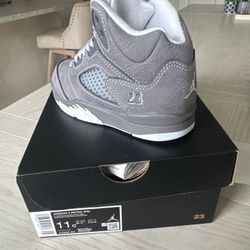 Jordan 5 Wolf Grey