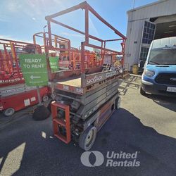 2632 Scissor Lift