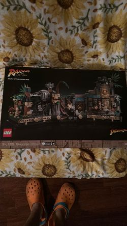 LEGO Indiana Jones Temple of the Golden Idol 77015