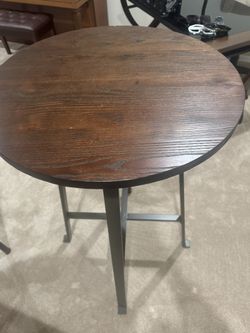 3-Piece Bar Set – Round Table + 2 Wicker Bar Stools with Red Cushions