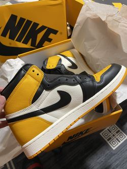 Jordan 1 Retro High OG  “ TAXI “ Size 11 & 11.5