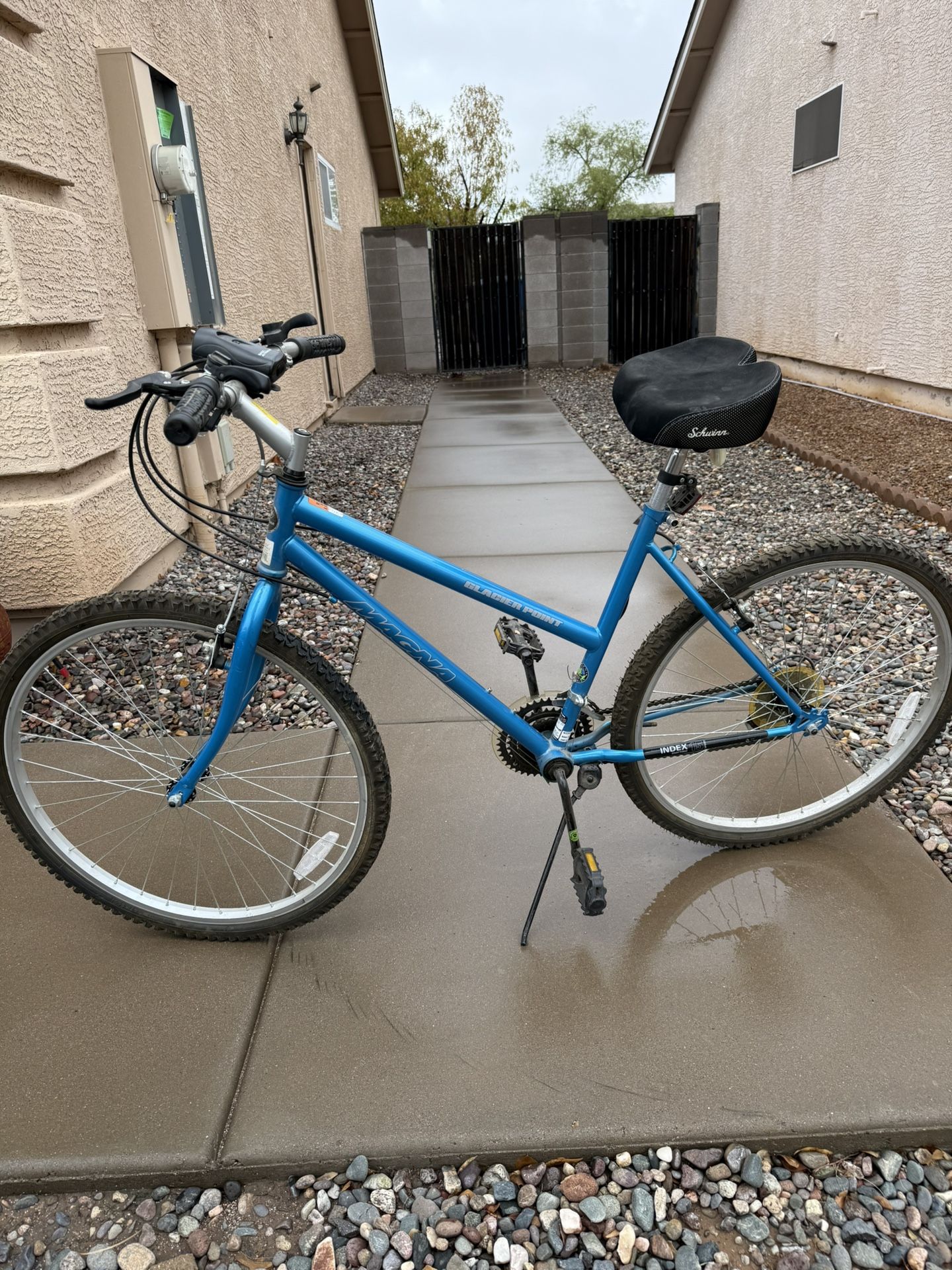 26” Magna Glacier Point Women’s Mountain Bike