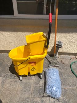 Commercial Mop Bucket with Mop