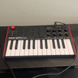 Akai Profesional MPK Mini MK3 