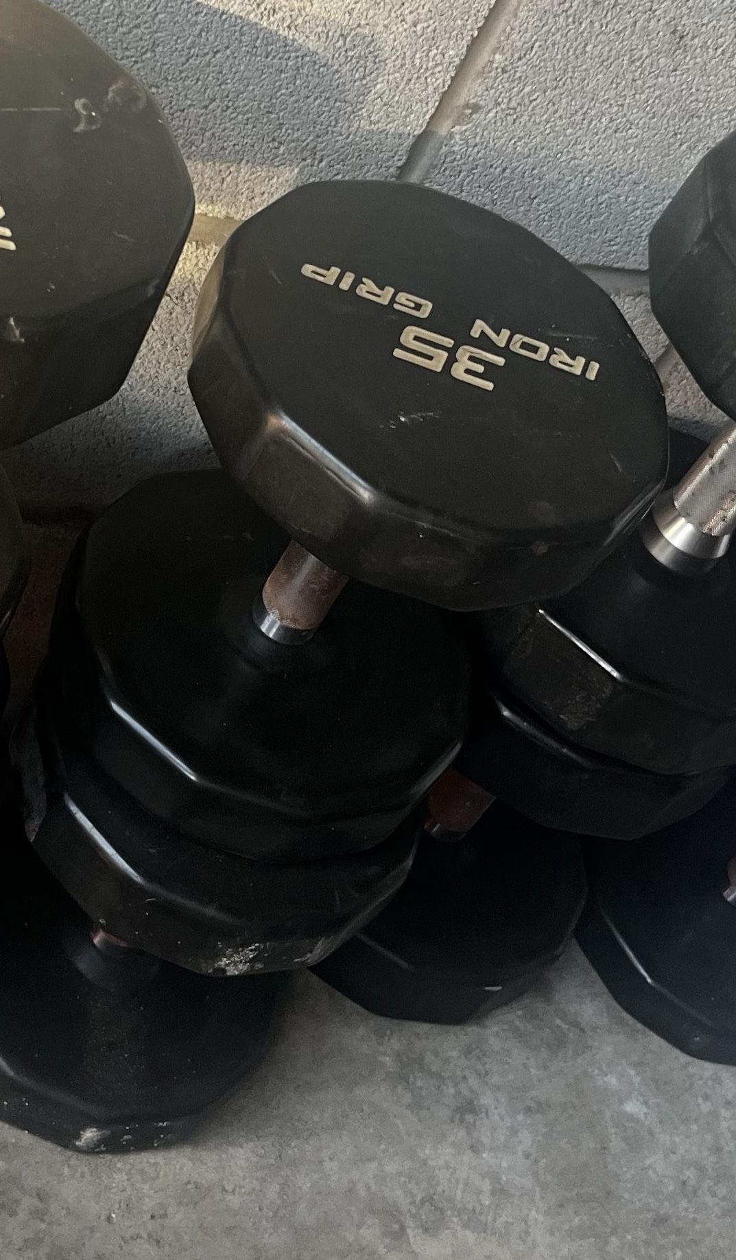 Iron Grip Dumbbells 35 Pounds