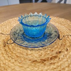 Vintage Blue Sunflower Glass W/ Plate