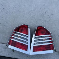 Chrysler 300 Rear Lights