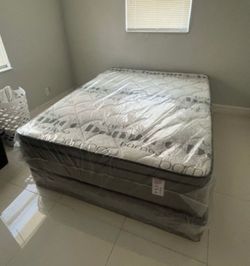 NEW MATTRESS QUEEN SIZE PILLOW- TOP WITH BOX SPRING