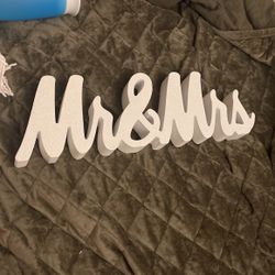 Mr And Mrs Sign 