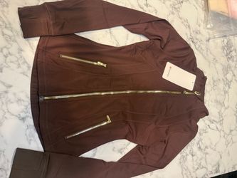Lululemon define jacket size 2