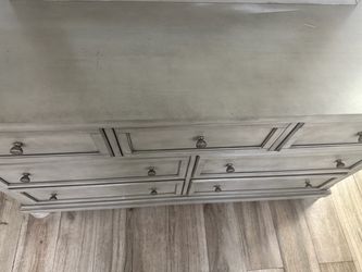 Cali king set with mattress