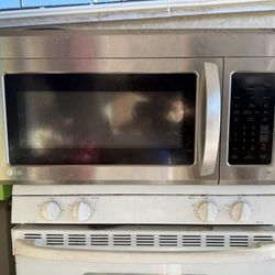 LG Over The Range Microwave/Hood vent.