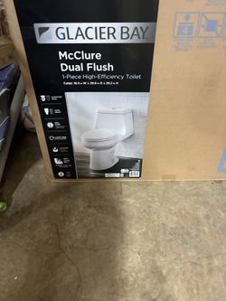 Brand New Toilet In Box, Missing Tank Lid