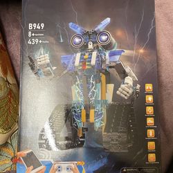 Powered Lego Robot (Includes Remote & App)