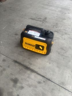 2200 / 1700-Watt Gas Powered Inverter Generator with CO Protect and Ultra Quiet Operations - 2200i 