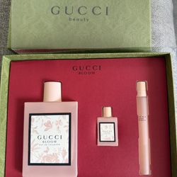 Gucci perfume set