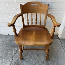 Vintage Northwest Chair Co. Captains Chair