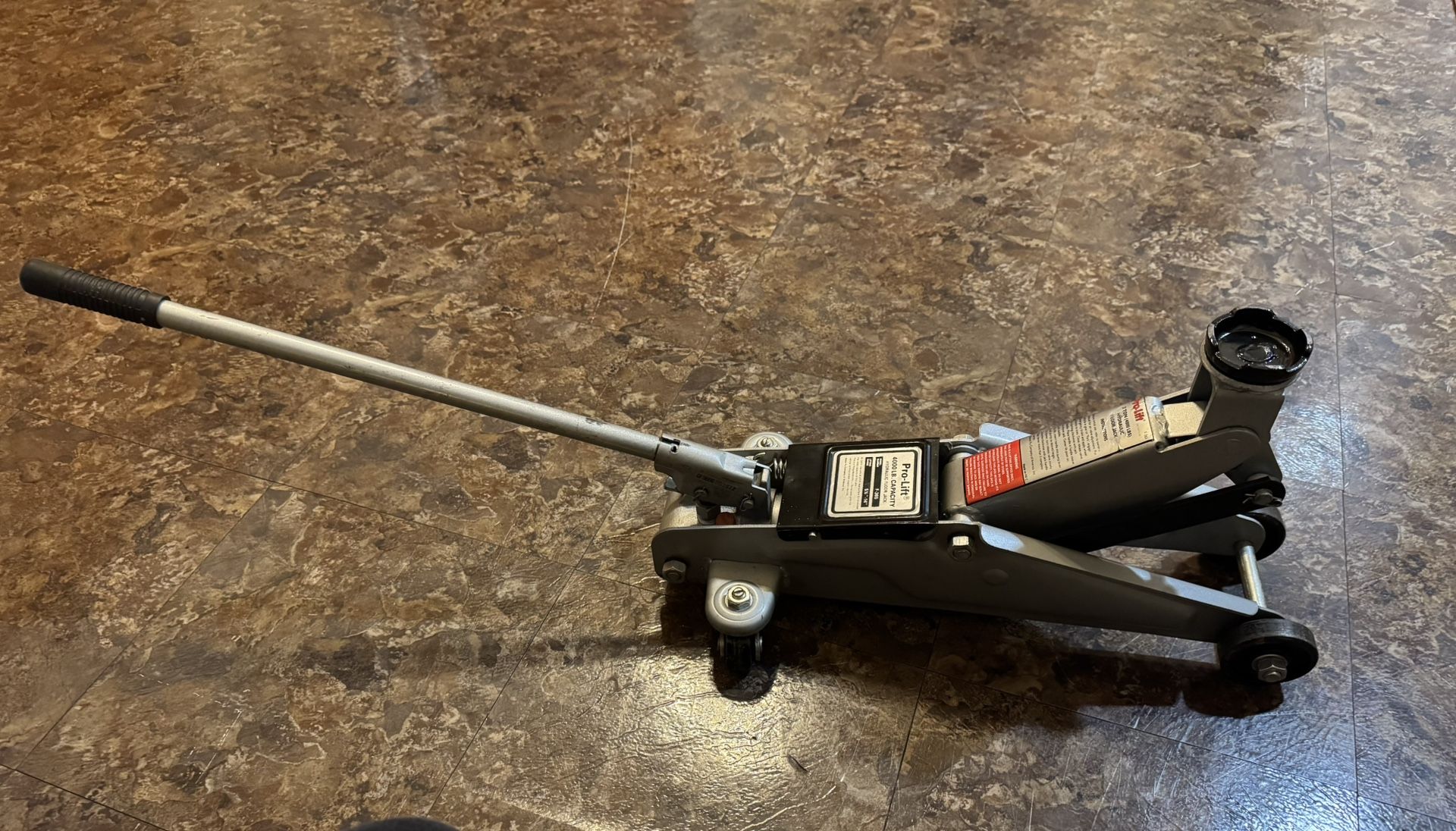 Prolift Automotive 4000 lb Floor Jack W/ Case