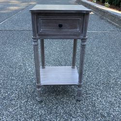 End Table - Side Table - Accent Table 