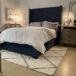 Full Queen Bedroom Set