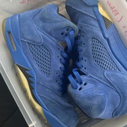 Blue Jordans 