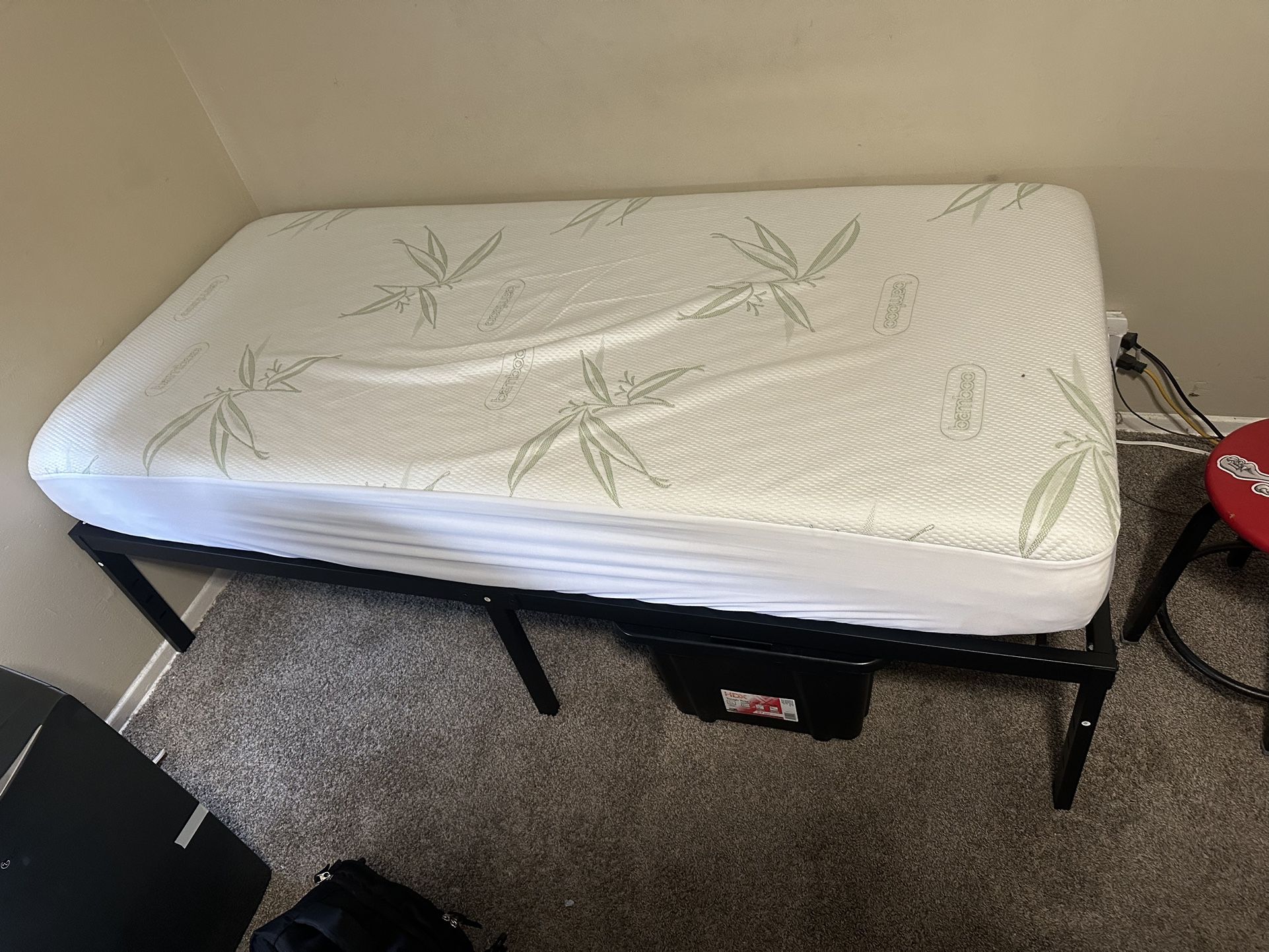 Twin XL mattress With Topper