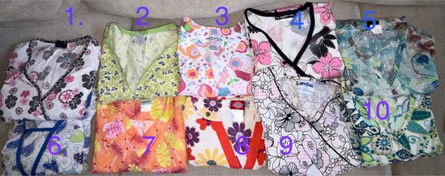 Ex Sm scrub tops 3& up