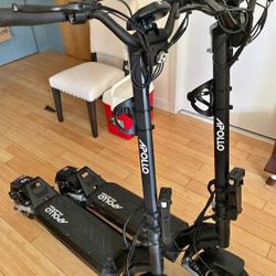 Apollo Phantom II Scooters In Euc 