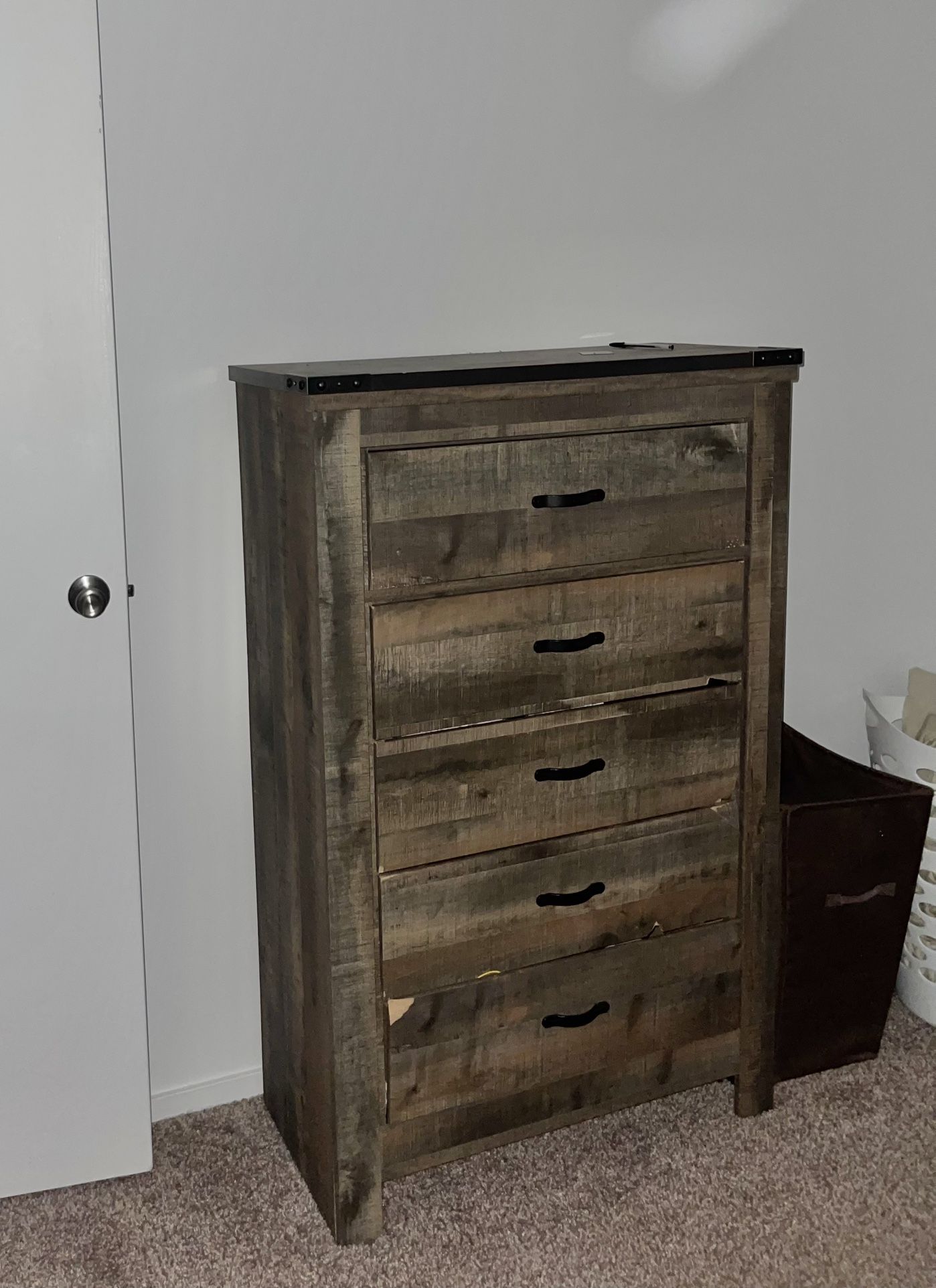 *Low Price! Brown Rustic 5-Drawer Chest! 