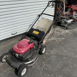 Honda GVC160 Engine Lawnmower 