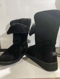 UGG Australia Black Boots Size. 37 (U.S 6-7)