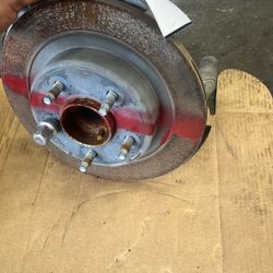 Freshly Pulled LKQ Knuckle 2020 Chevy Malibu