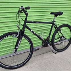 OAKLEY MOUNTAIN BIKE 21 SPEEDS TIRE 26 SIZE M