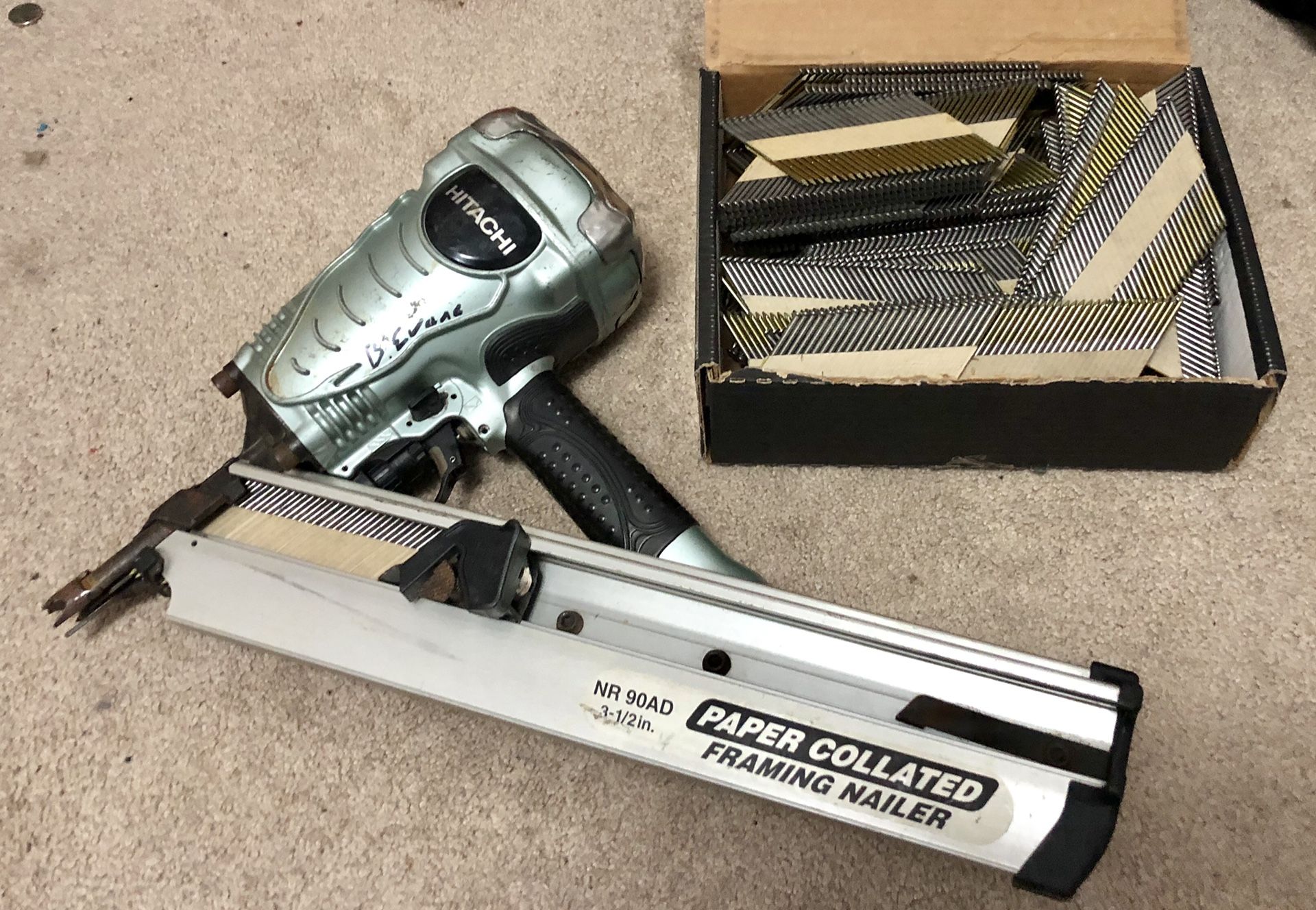 Hitachi NR90AD(S) 3 1/2” Framing Nailer for Sale in Seattle, WA OfferUp